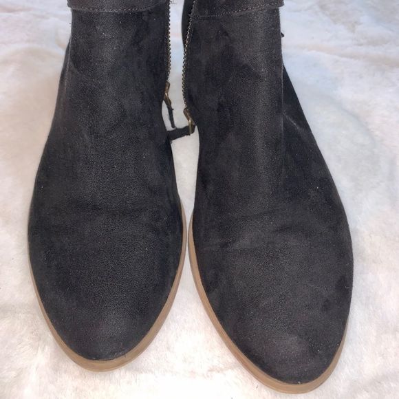 Used Malrose Market Booties Suede Black Woman Athleisure Wear Booties Comfy Warm - Picture 6 of 8